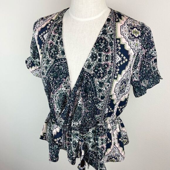 Cupcakes & Cashmere Kabrina Tile Wrap Blouse - Picture 3 of 7